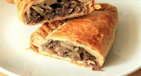 Traditional Cornish Pasty - Lamandine.co.uk - L'Amandine Coffee Shop